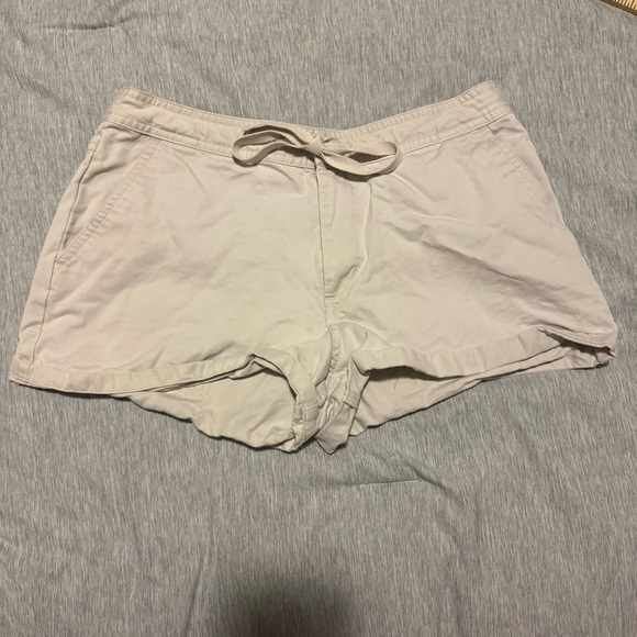 Old navy shorts size 6 - Picture 1 of 5